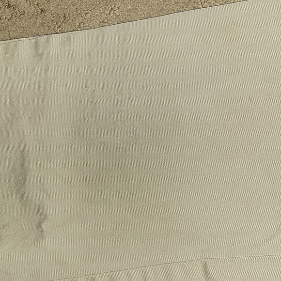 Old Navy beige pants - Picture 5 of 6